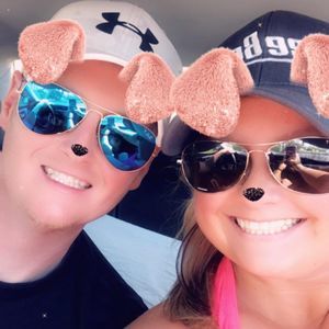 Meet your Posher, Dana